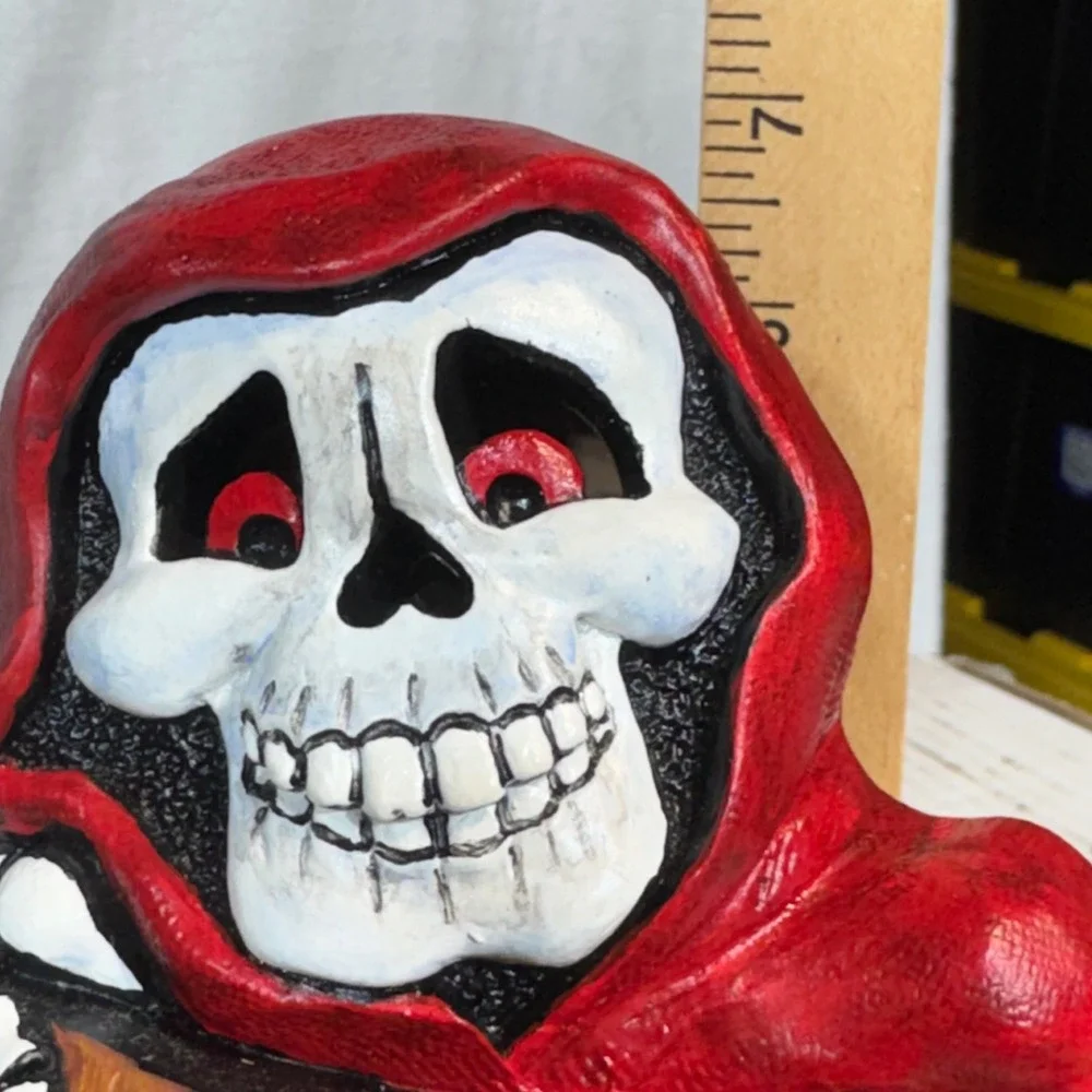 90's Hand painted Ceramic Mold‎ Halloween 7